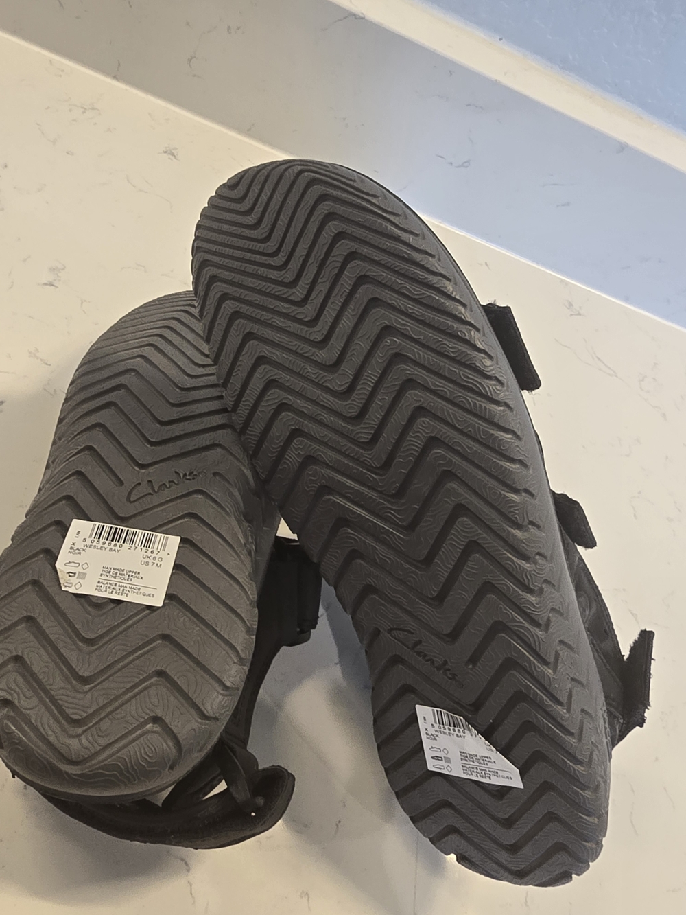 Clarks Men's Black Double-Strap Comfort Sandals - Picture 8 of 14